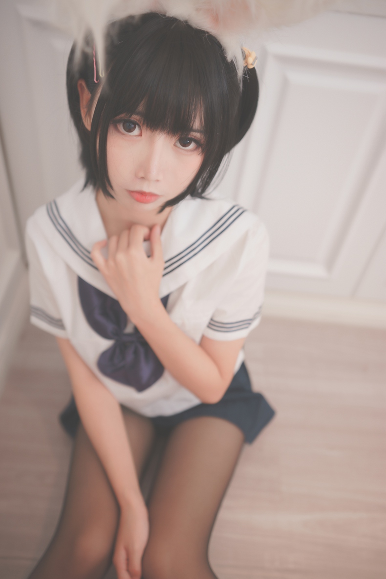 面饼仙儿@兔耳黑丝JK